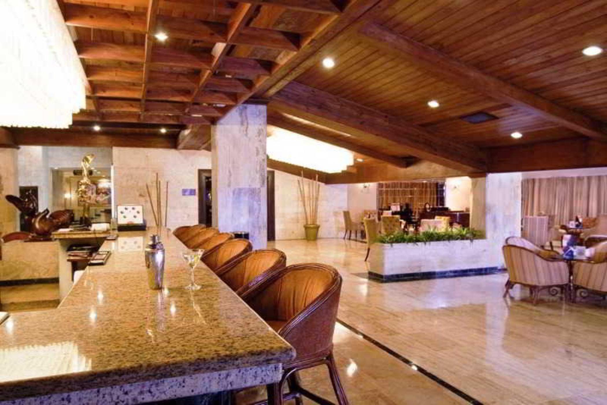 Dominican Fiesta Hotel Santo Domingo Eksteriør billede The lobby of the hotel