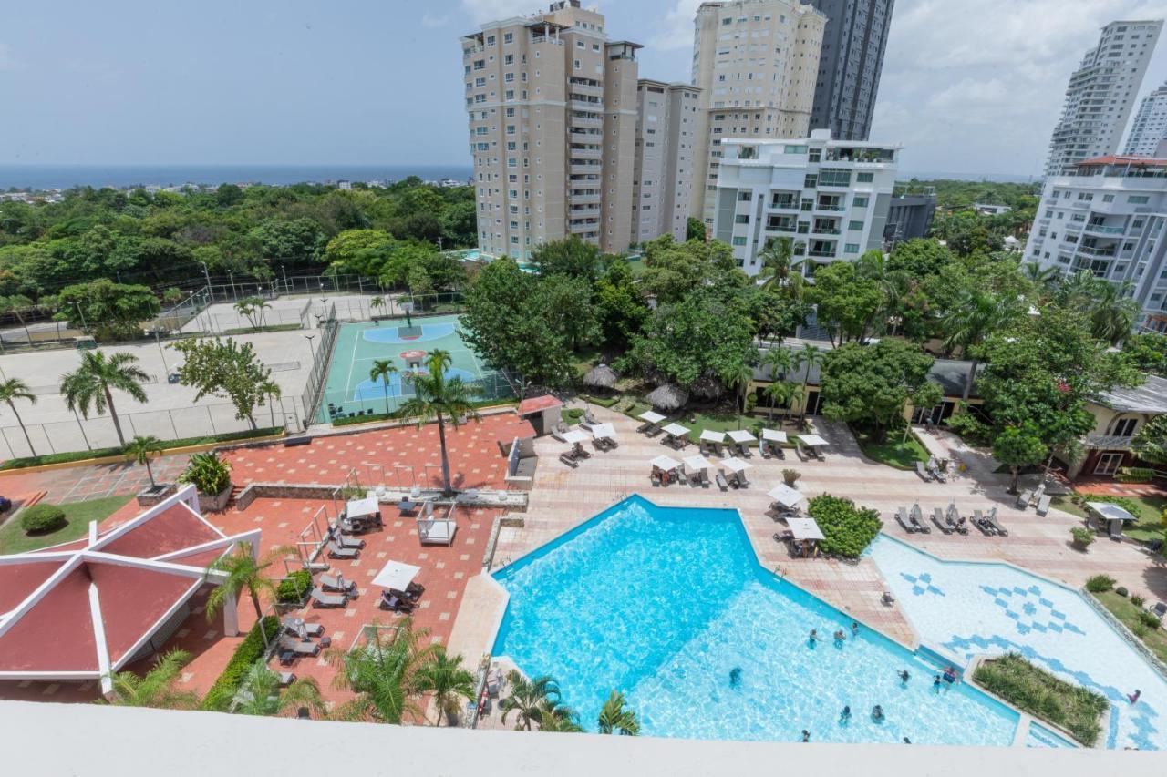 Dominican Fiesta Hotel Santo Domingo Eksteriør billede View of the resort