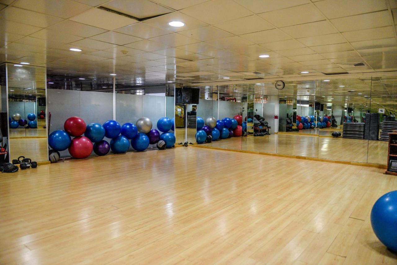 Dominican Fiesta Hotel Santo Domingo Eksteriør billede The fitness centre